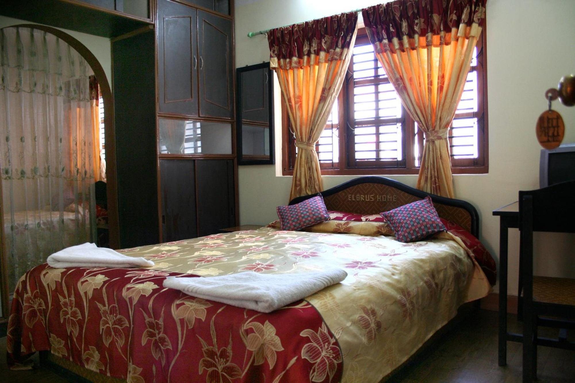 Elbrus Home Kathmandu Camera foto