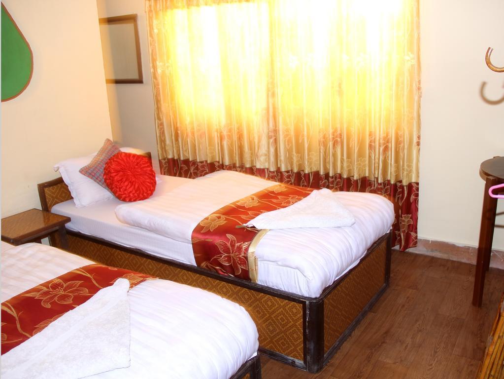 Elbrus Home Kathmandu Esterno foto