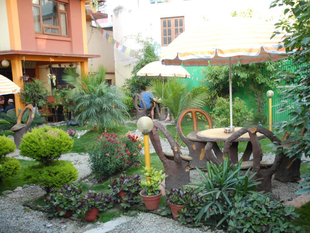 Elbrus Home Kathmandu Esterno foto