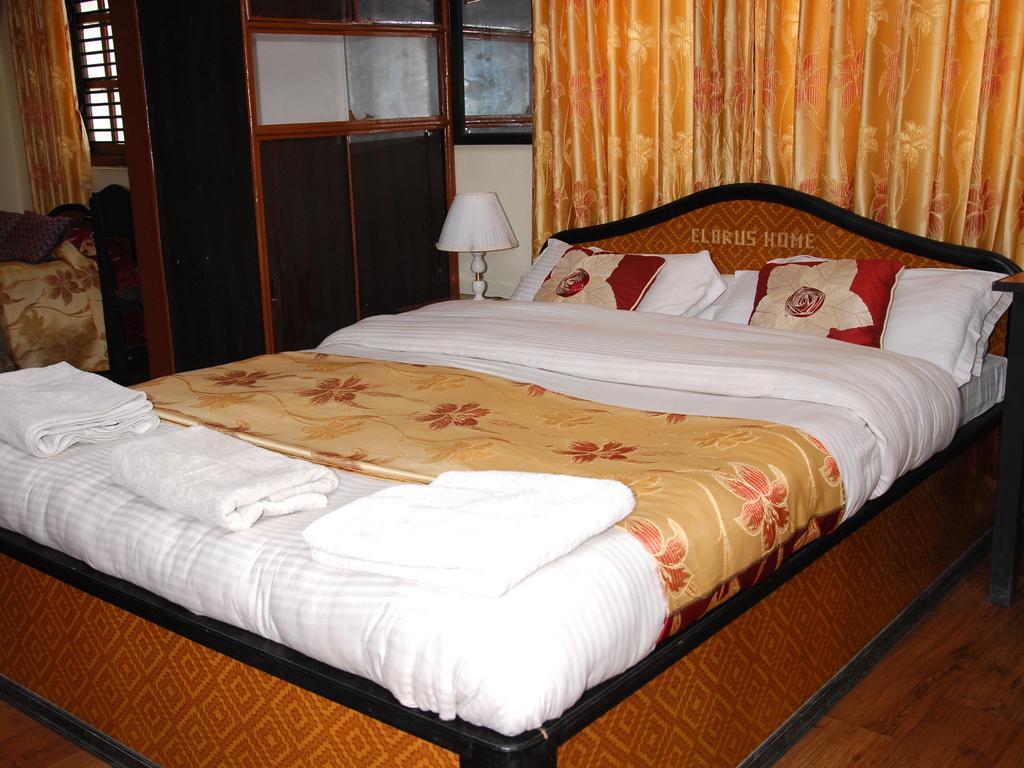 Elbrus Home Kathmandu Camera foto